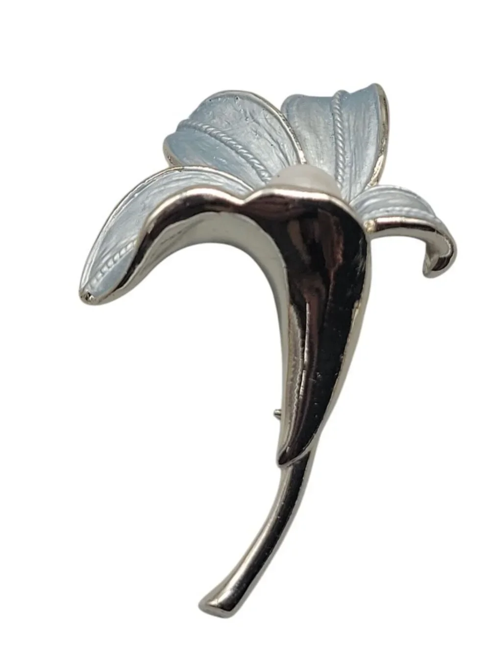 Baby Blue Lilly Brooch Silver Tone Faux Pearl Vintage Matte Enameled Pin